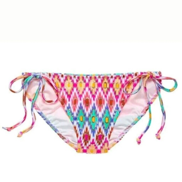 The teeny bikini bottom (white ground ikat foil) - Picture 2 of 5