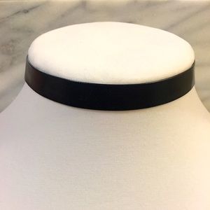 Leather black choker