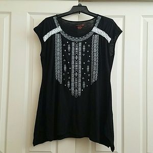 Sharkbite hem tunic top