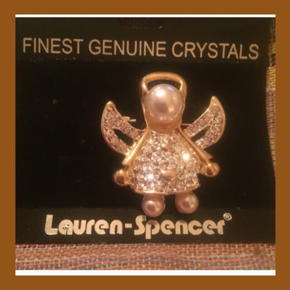 Angel brooch