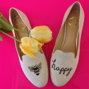 C. Wonder Bee Happy Flats