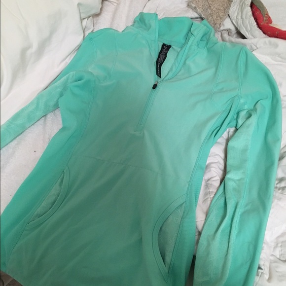 Workout jacket - Picture 1 of 1