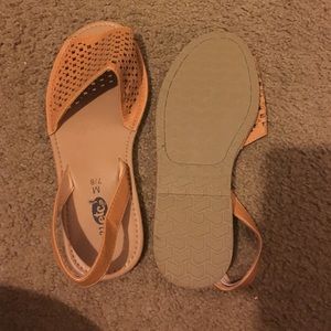 Sling back peep toe shoes