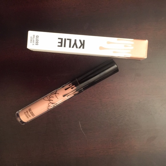 Kylie Jenner gloss in SO CUTE
