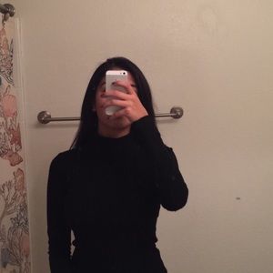 Meet your Posher, Elisa