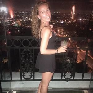 Meet your Posher, Christina