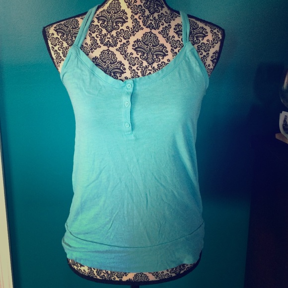 GAP tank - Picture 1 of 3