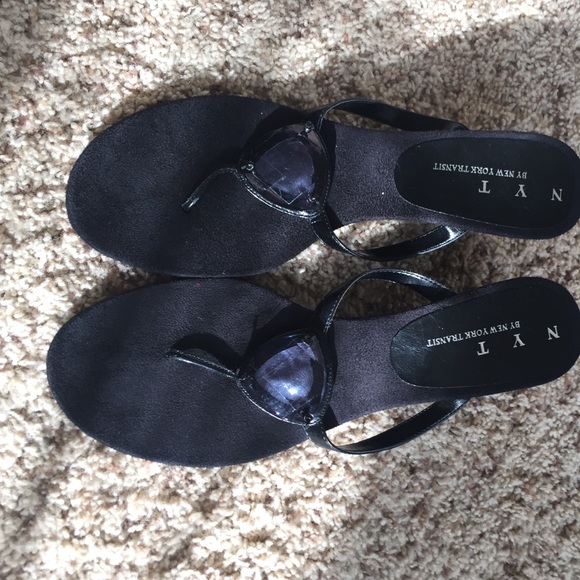NYT by New York Transit black size 10 sandals