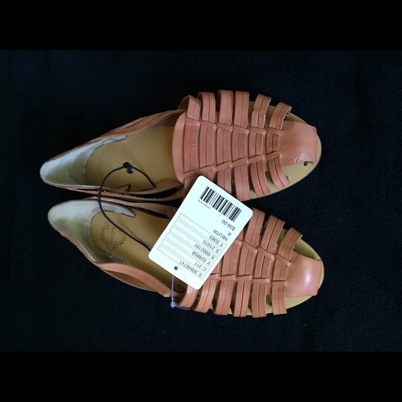 Urban outfitters ecote huaraches