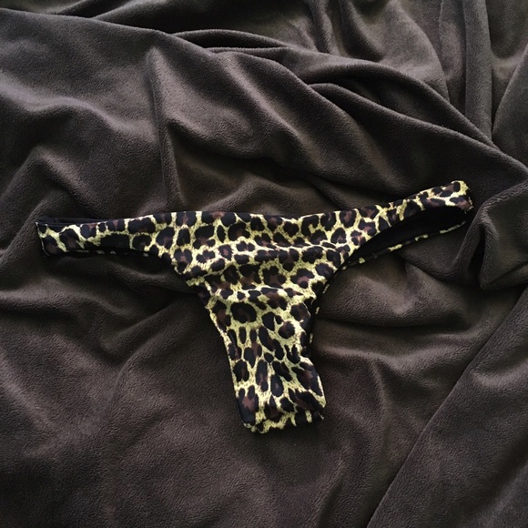reversible cheetah/black bikini bottom