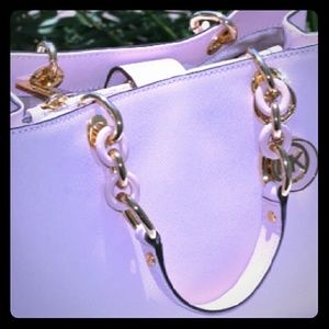 New Michael kors purse with tags