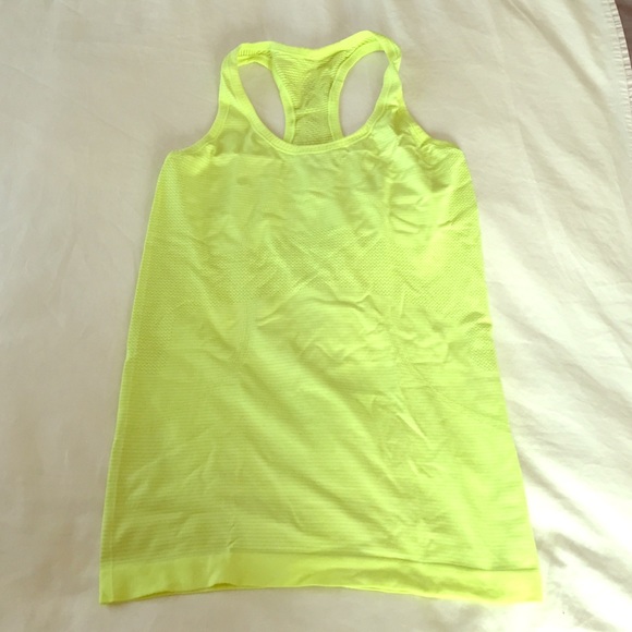 Lululemon swiftly tech racer back