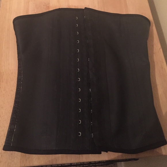 Black Leather Waist Trainer