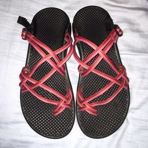 Great pair of chacos!