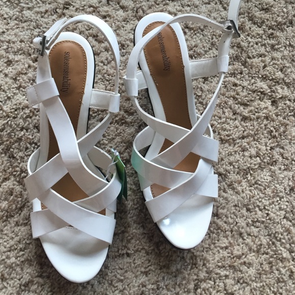 Brand New White Solesensibility size 10 sandals