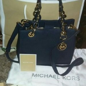 New Michael kors purse