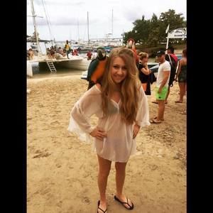 Meet your Posher, Laura