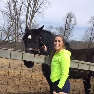 Meet your Posher, Kyira