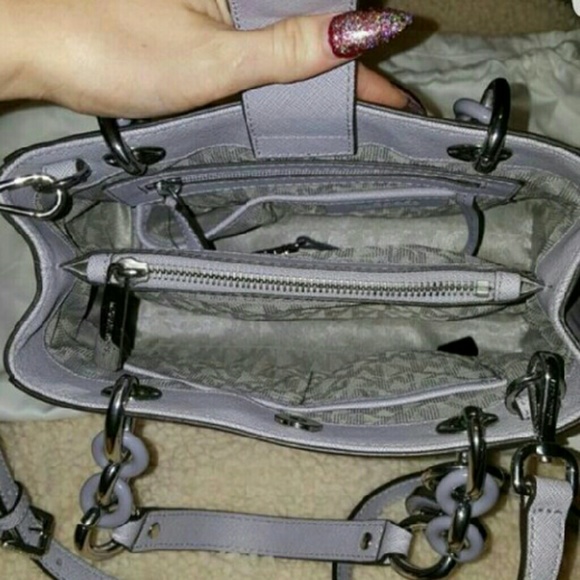 New Michael kors purse - Picture 2 of 2