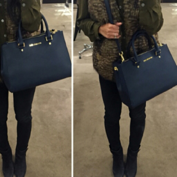 New Michael kors purse - Picture 1 of 3