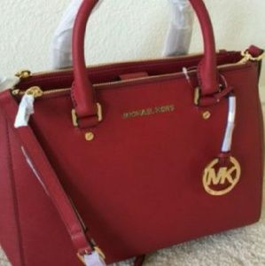New Michael kors purse