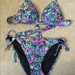 NWOT Graffiti Bikini