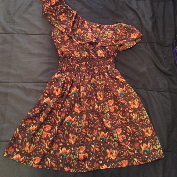 Summer Dress - Picture 2 of 3