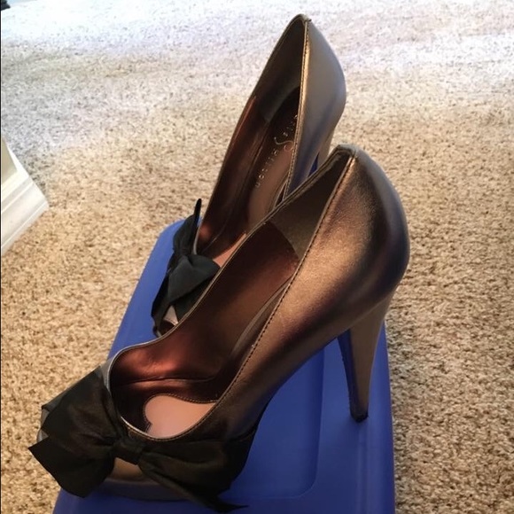 Silver w/ black bow