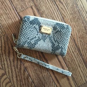 Michael Kors Wristlet