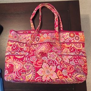 Vera Bradley Super Tote