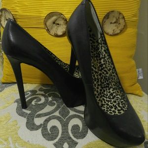 Jessica Simpson Pumps