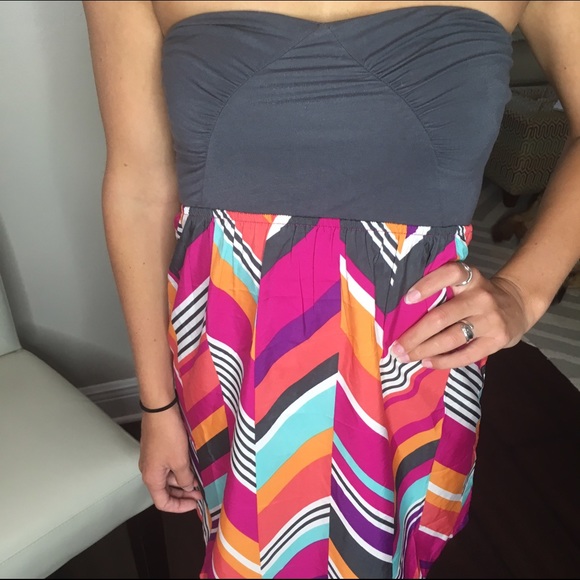 Strapless Roxy dress - Picture 2 of 3