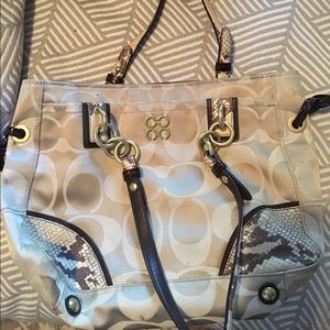 Coach purse