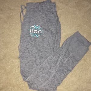 Hollister joggers
