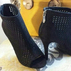 New Chinese Laundry black bootie