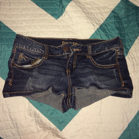 Decree Jean Shorts
