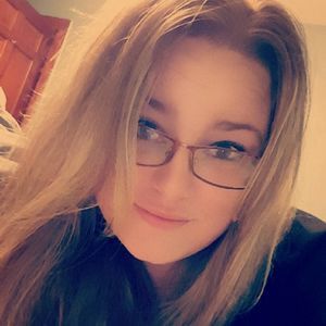 Meet your Posher, Candice