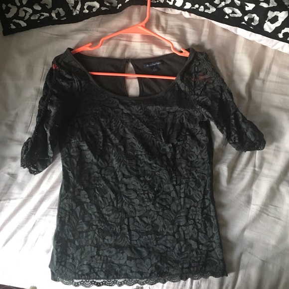 PRICE DROP American Eagle top
