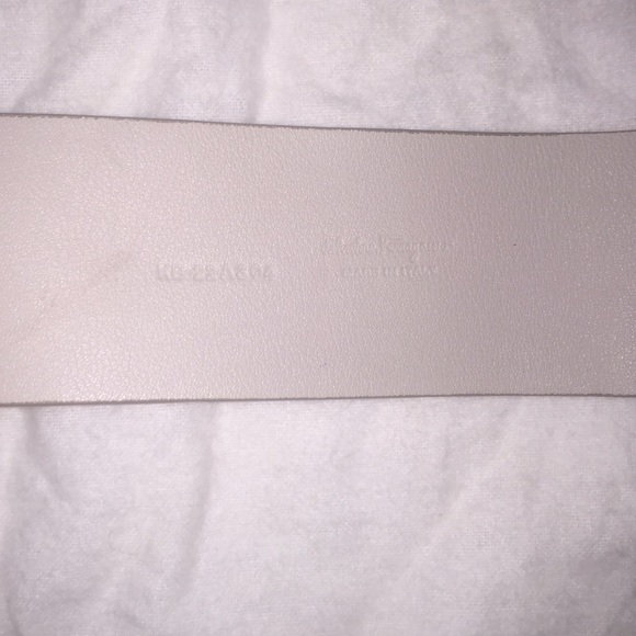 Salvatore Ferragamo belt bag excellent  condition main image 3