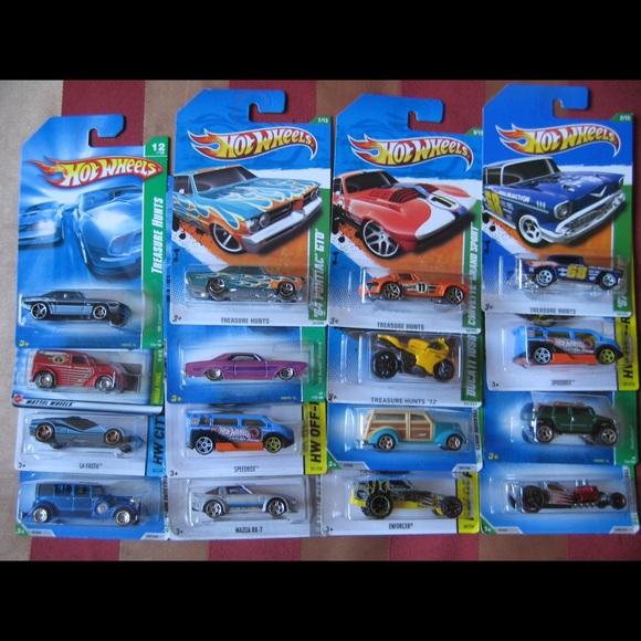 Hot Wheels Treasure Hunt Collection
