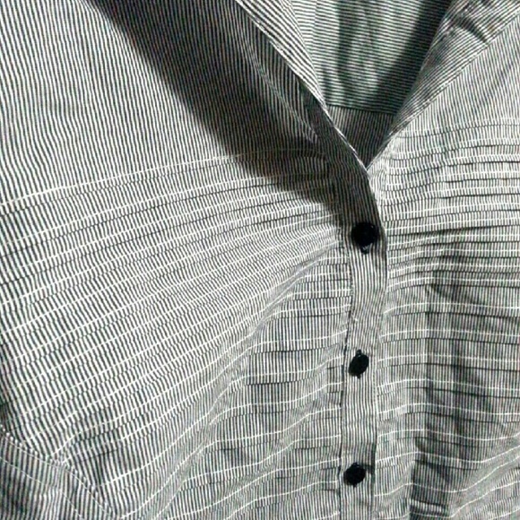 Black and White Striped Button Down Shirt - Picture 3 of 4