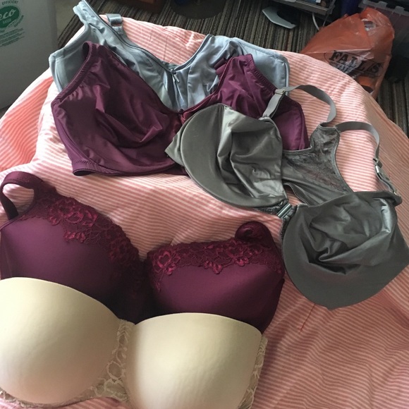 Hold- 5 bundle Olga, lilyette, playtex bras