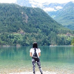 Meet your Posher, Vanessa