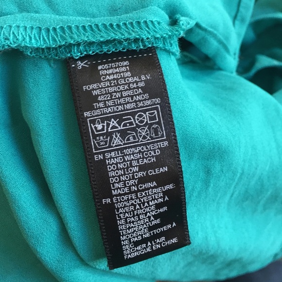 Forever 21 | Green Ruffled Blouse - Picture 4 of 4