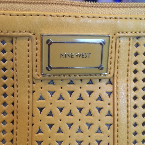 Nine West Yellow Wristlet - Picture 2 of 4