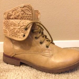 Rock & Candy Combat Boots