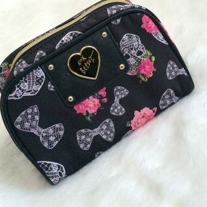 Betsy Johnson Makeup Case 💀