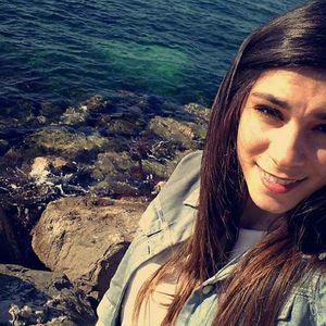 Meet your Posher, Alexia