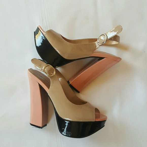 Make a statement| Walk with CHINESE LAUNDRY