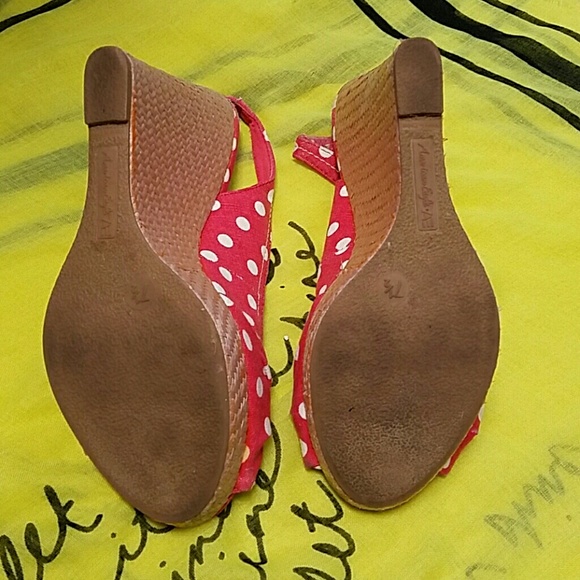 Shoes! - Picture 3 of 4